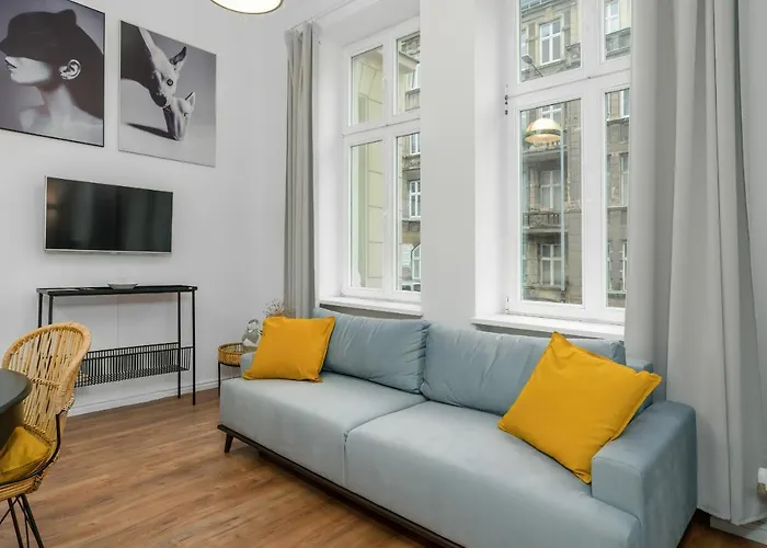 Deluxe Mtp Matejki By Renters شقة