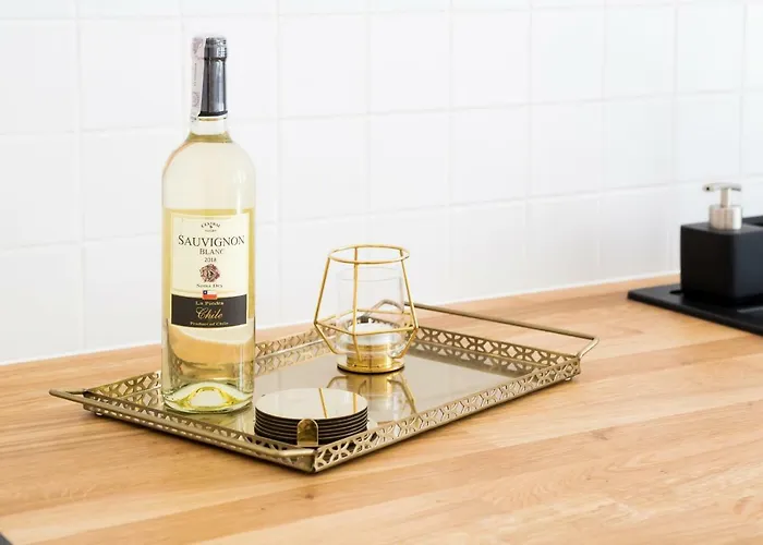 Deluxe Mtp Matejki By Renters بوزنان