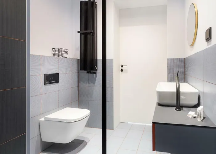 Deluxe Mtp Matejki By Renters *