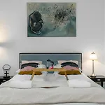Deluxe Mtp Matejki By Renters * Poznan