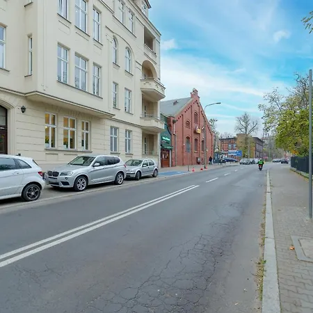 公寓 Deluxe Mtp Matejki By Renters *