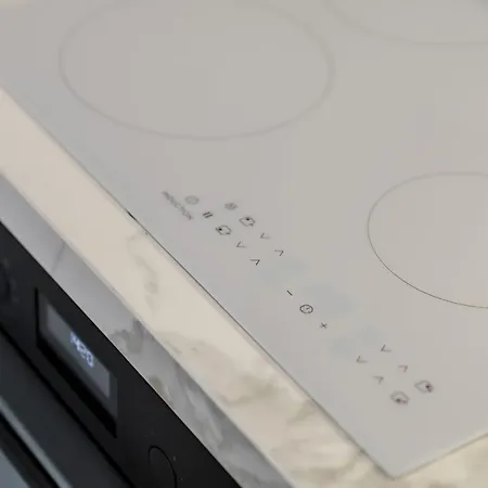 Lägenhet Deluxe Mtp Matejki By Renters Poznań