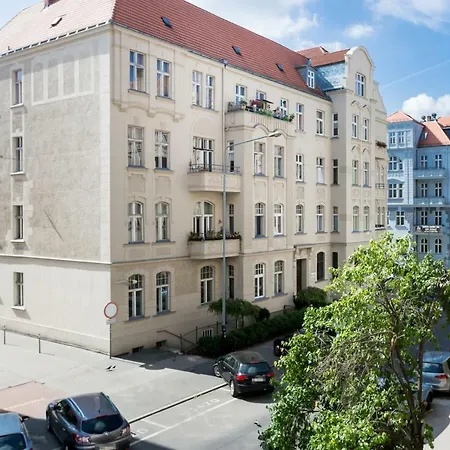 公寓 Deluxe Mtp Matejki By Renters 波兹南