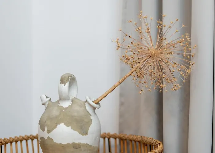 Apartment Deluxe Mtp Matejki By Renters